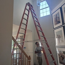 Elegant chandlier Installation 0